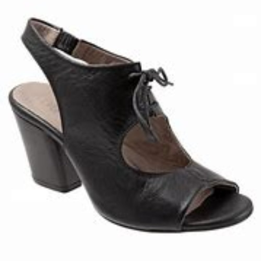 Zeyna by Bueno Shoes